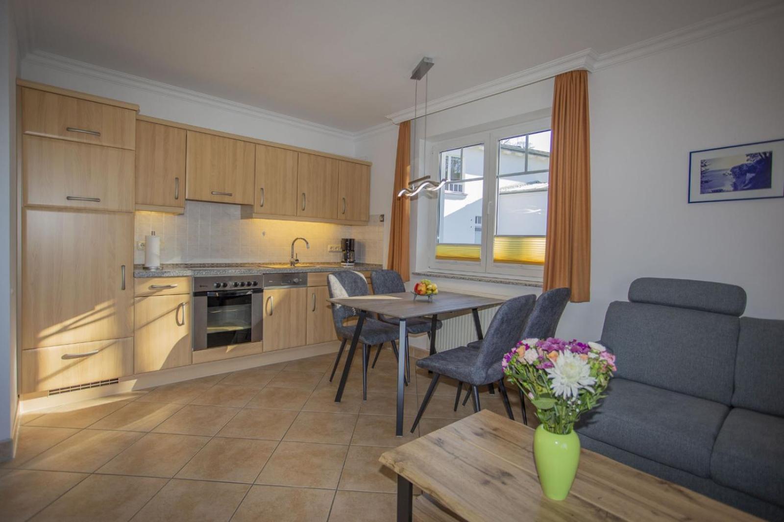 Ferienhaus Zum Suedstrand Sellin  Bagian luar foto